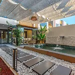 Arya Garden Appartement