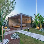 Arya Garden Appartement *