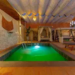 Arya Garden Appartement Sidé
