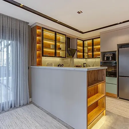 アパート Arya Garden