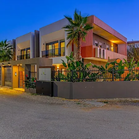 Arya Garden Apartment Side