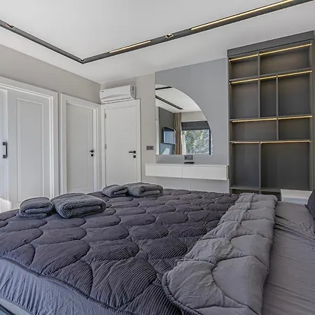 アパート Arya Garden