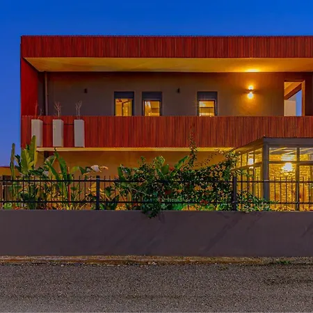 Arya Garden Apartment