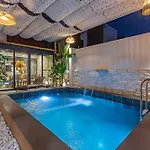 Arya Garden Apartment Side
