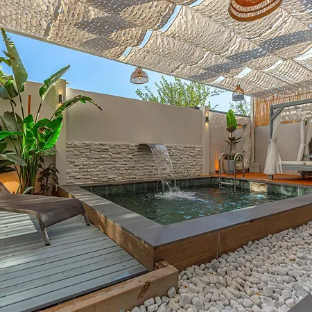 Arya Garden Side